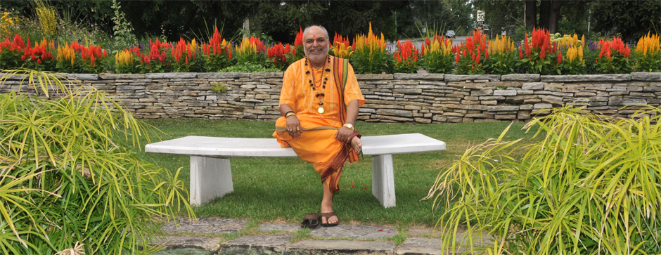 Swami Sarvanand Saraswati